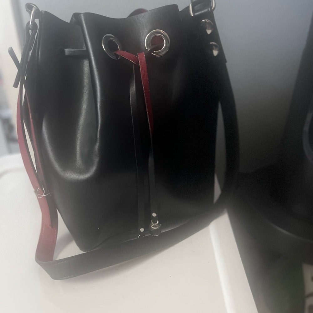 Zara Black and Red Shoulder Bag